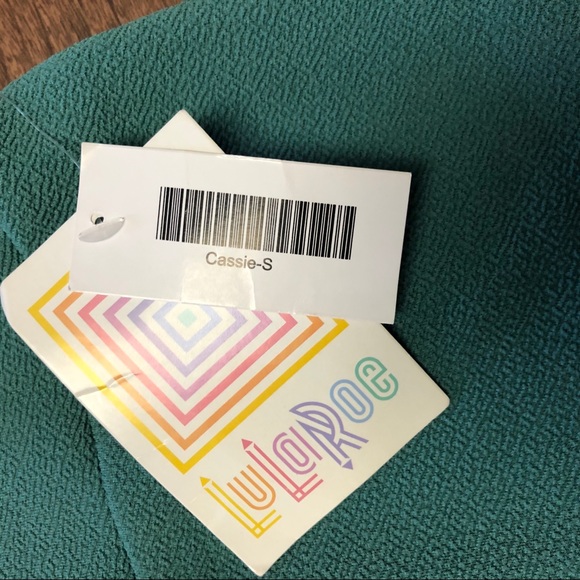 LuLaRoe seafoam green Cassie skirt S NWT - Picture 5 of 8